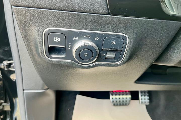 undefined Mercedes GLA250 e fra 2021