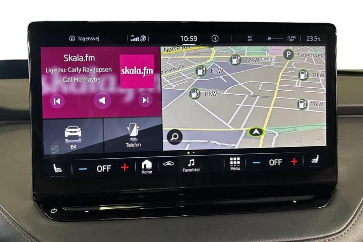 Hvid Skoda Enyaq fra 2021