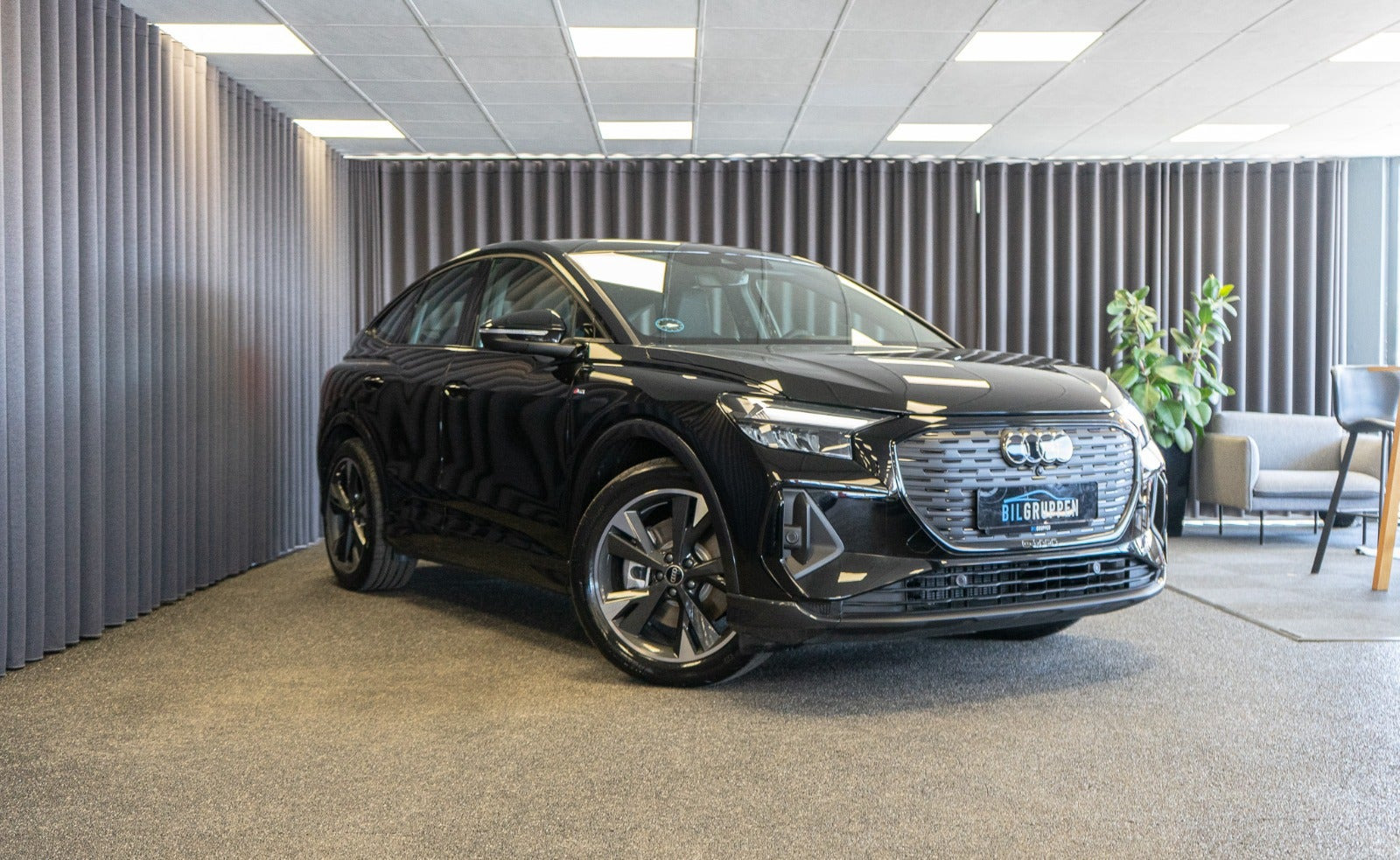 Audi Q4 e-tron 45 S-line Edition Sportback