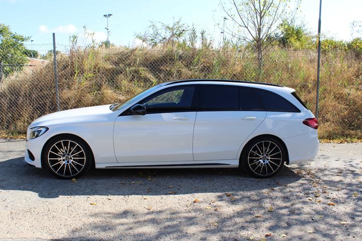 Hvid Mercedes C200 fra 2016