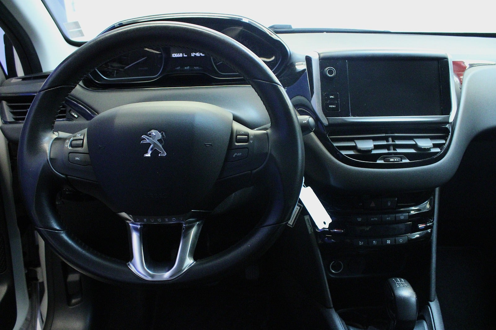 Hvid Peugeot 208 fra 2019