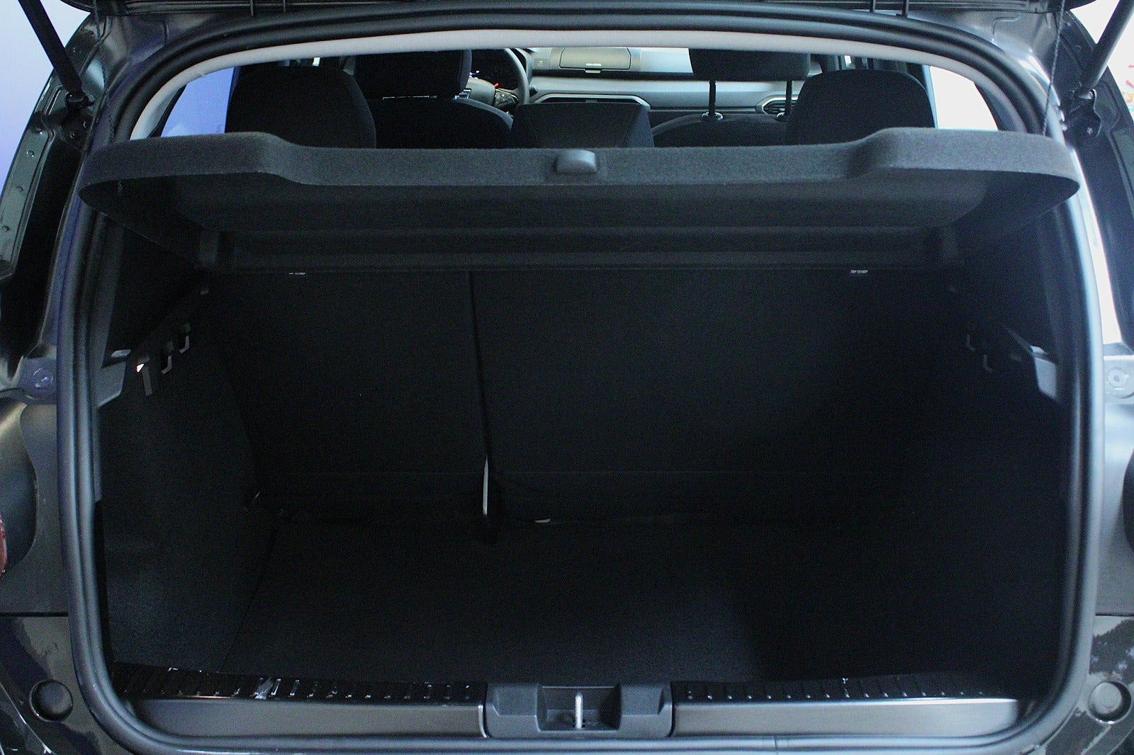 Sort Dacia Sandero fra 2021