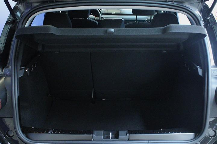 Sort Dacia Sandero fra 2021