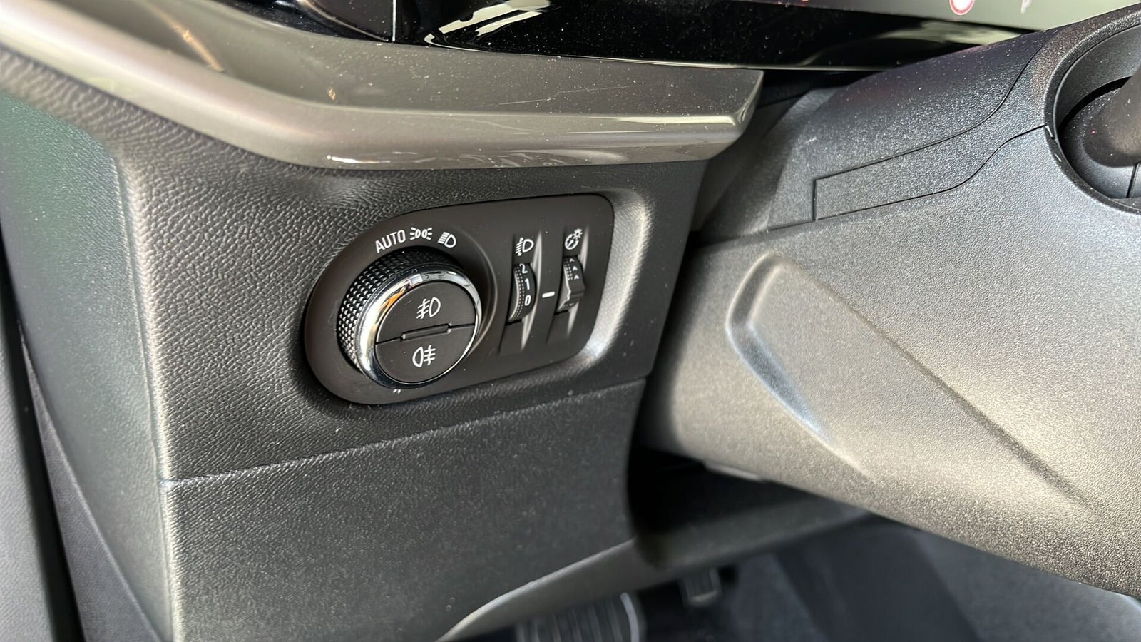 Grøn Opel Mokka fra 2024