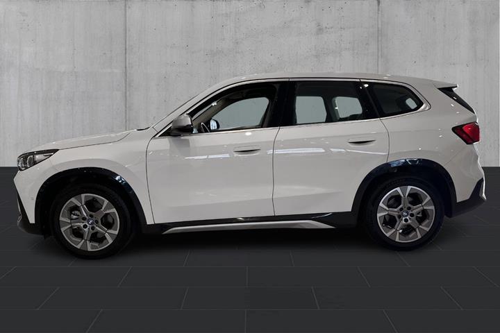 Hvid BMW iX1 fra 2023