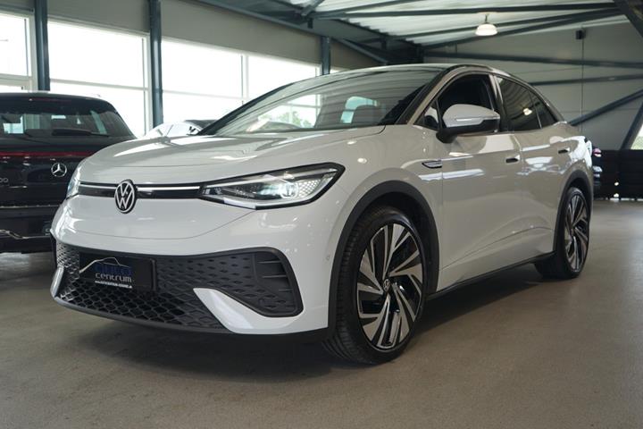 Hvid VW ID.5 fra 2023 set udefra