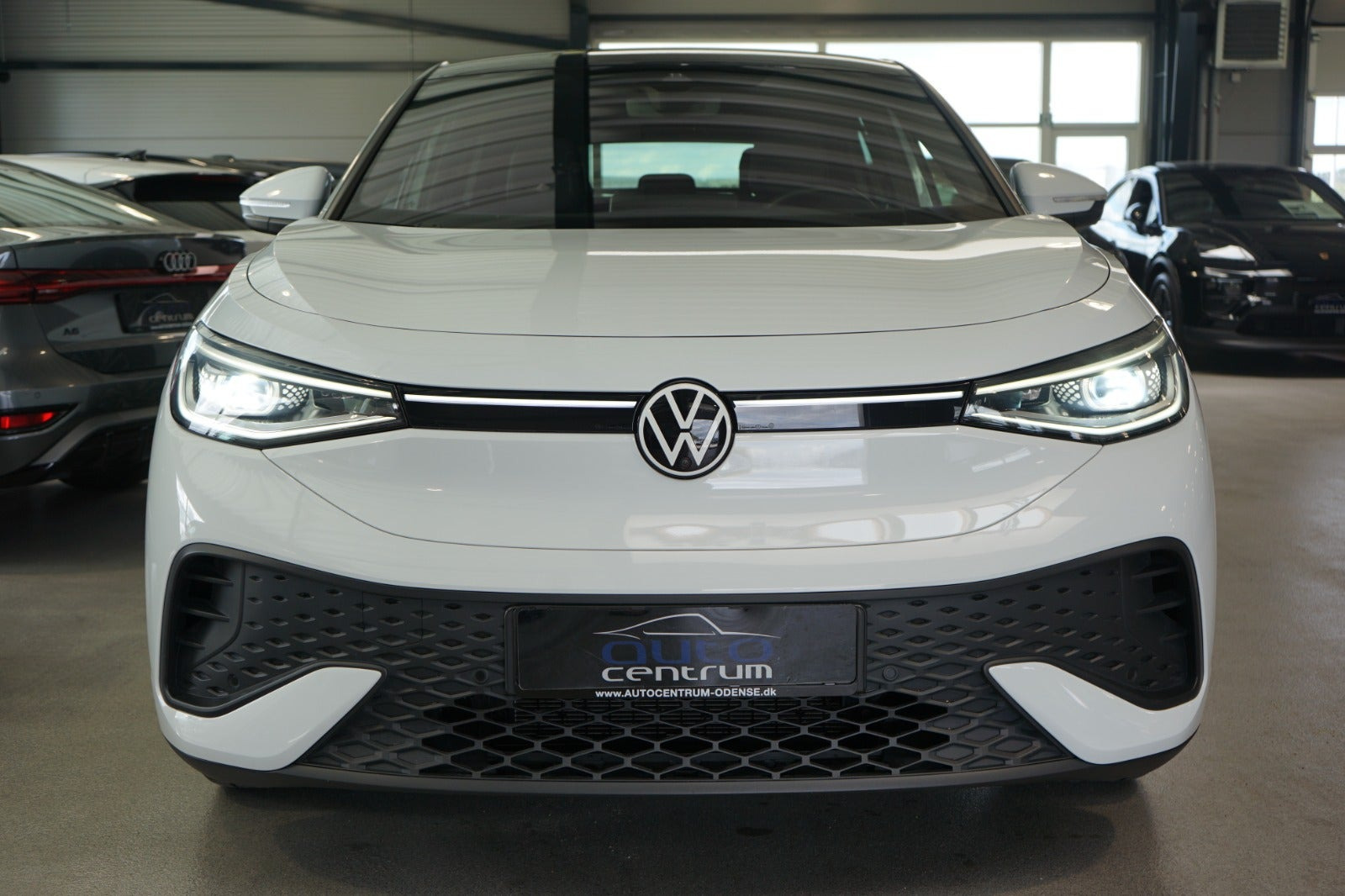Hvid VW ID.5 fra 2023