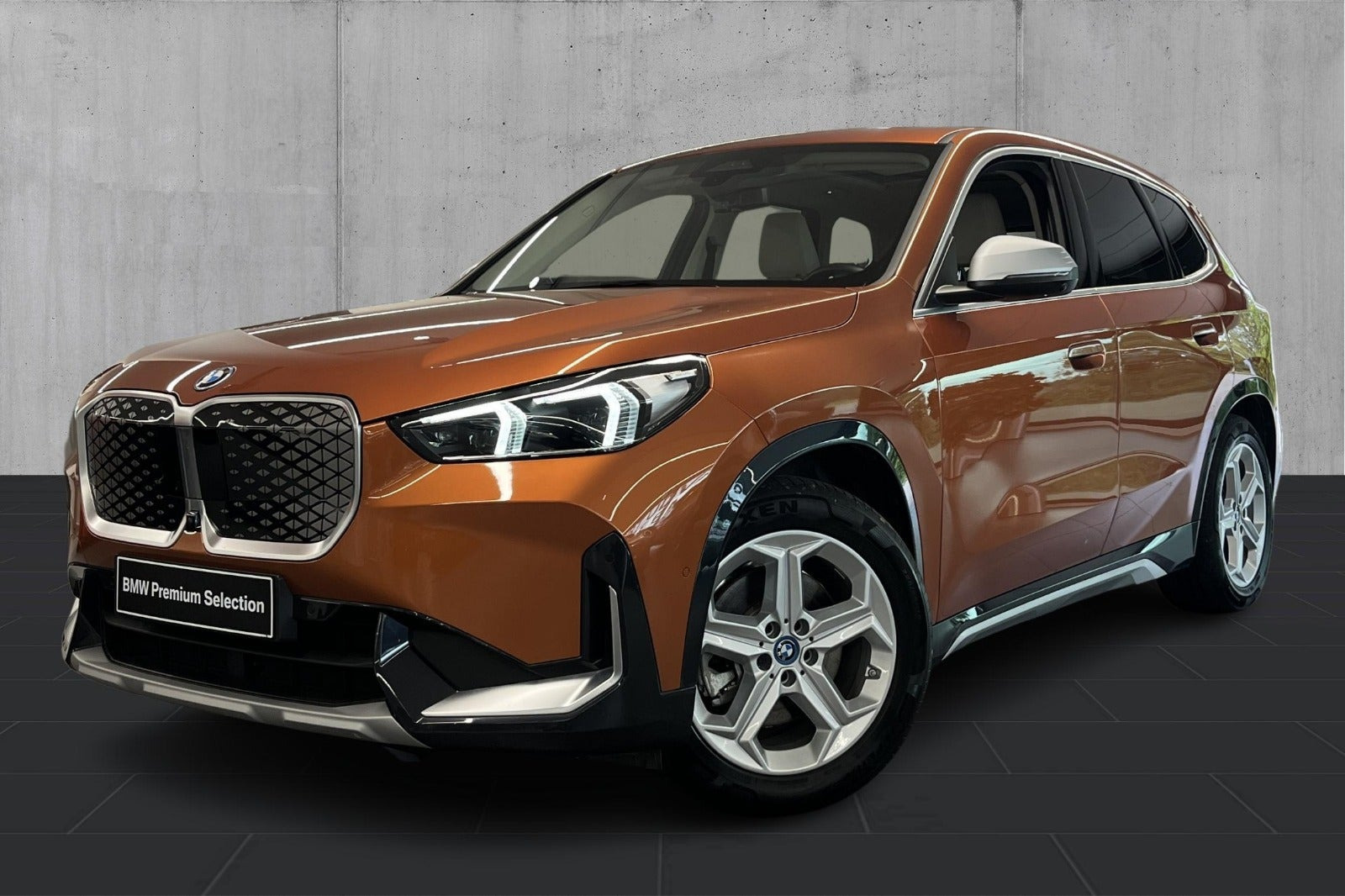 BMW iX1 xDrive30 X-Line