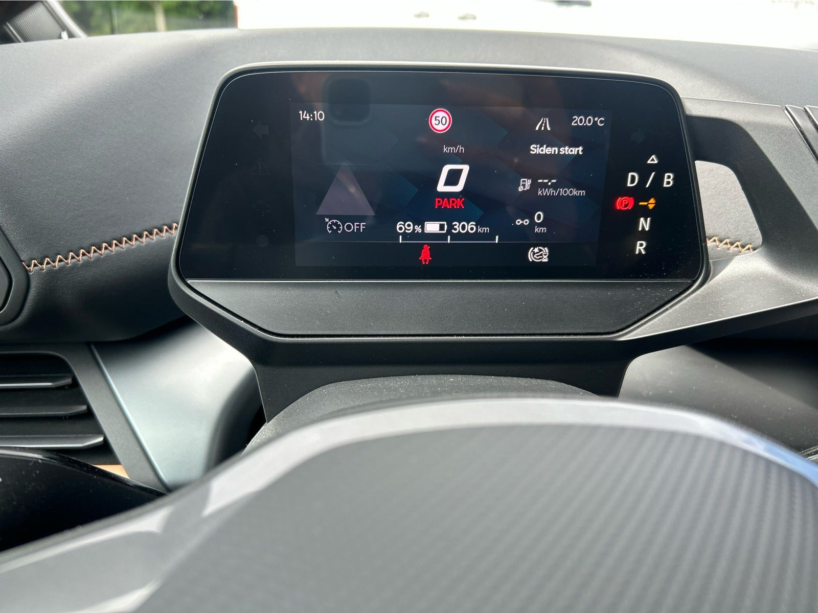 Blå Cupra Born fra 2023