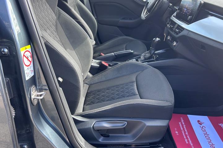 Grå Skoda Scala fra 2020