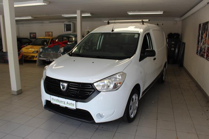 Hvid Dacia Dokker fra 2019