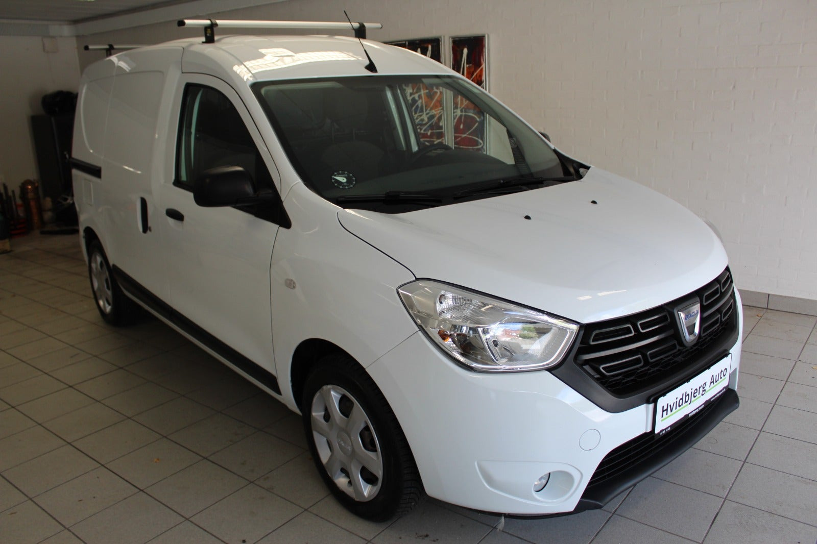 Hvid Dacia Dokker fra 2019