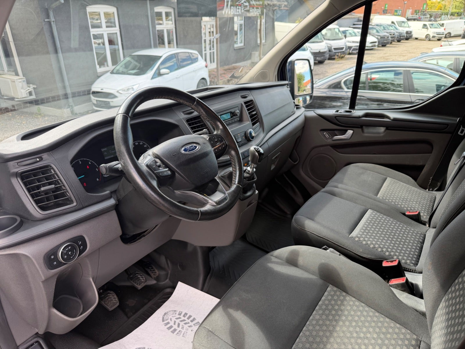 Blå Ford Transit Custom 300 L2 fra 2019