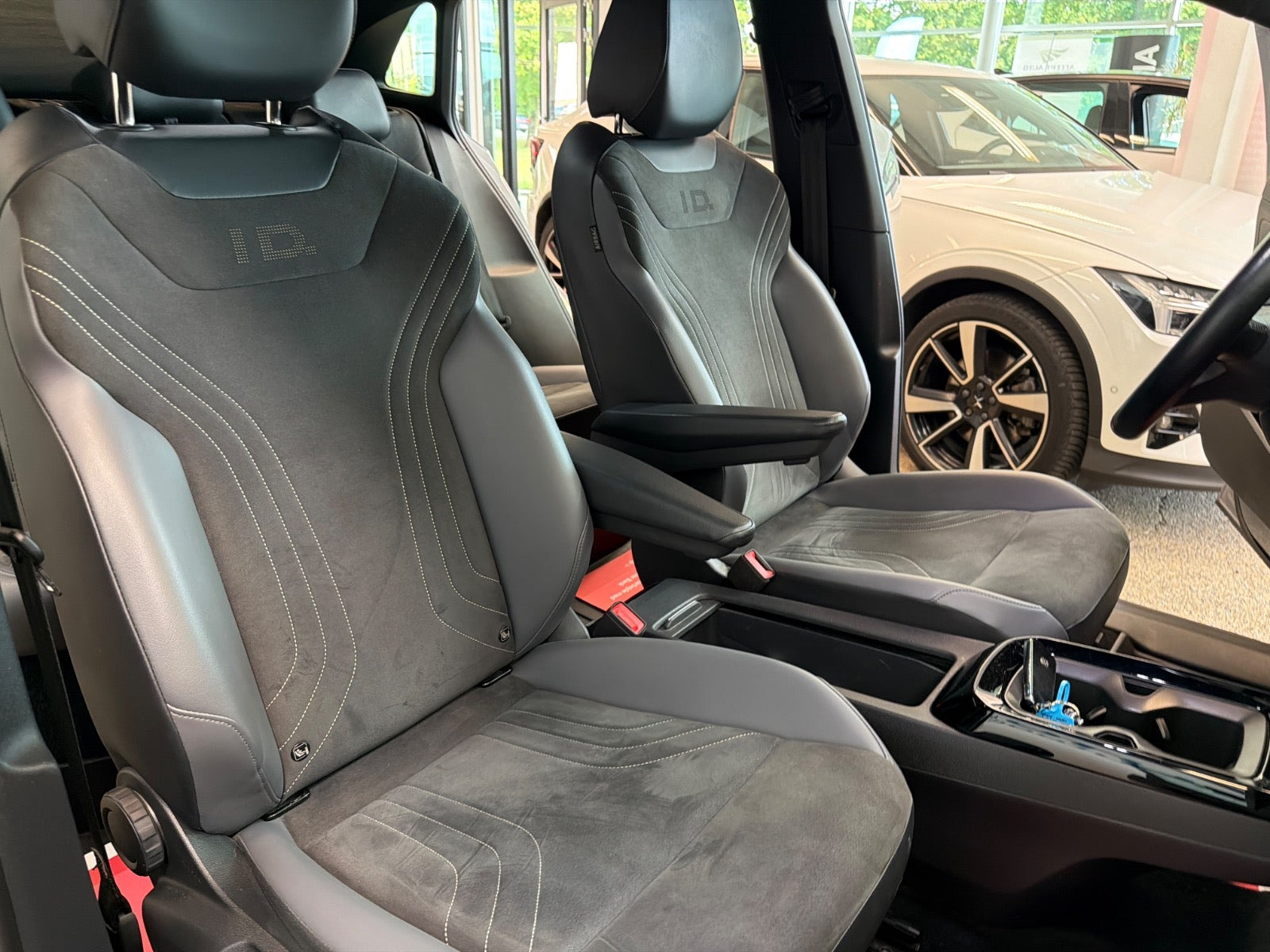 Sort VW ID.4 fra 2023