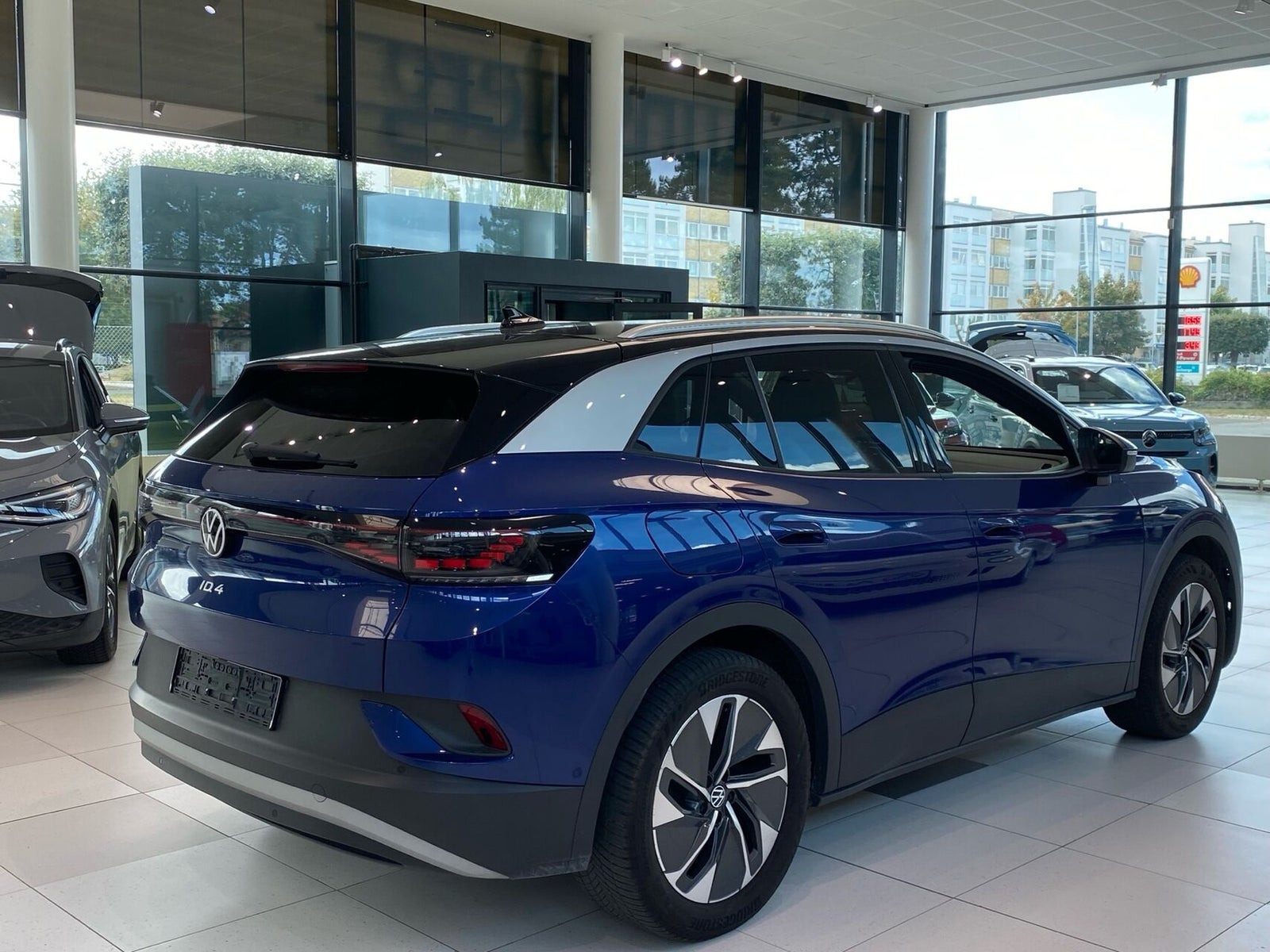 Blå VW ID.4 fra 2024