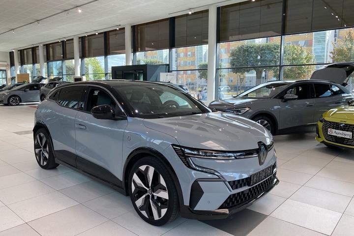 Grå Renault Megane E-Tech fra 2022