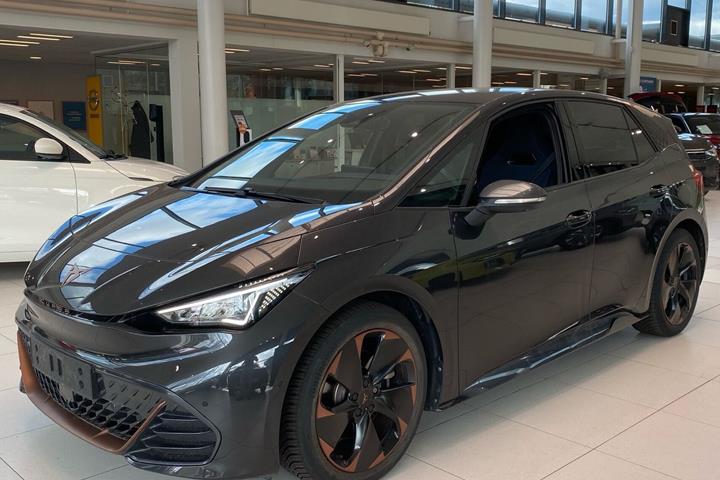 Brun Cupra Born fra 2024