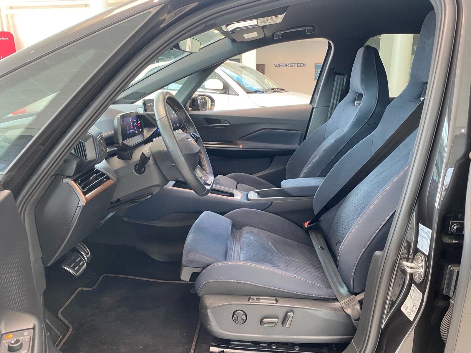 Brun Cupra Born fra 2024