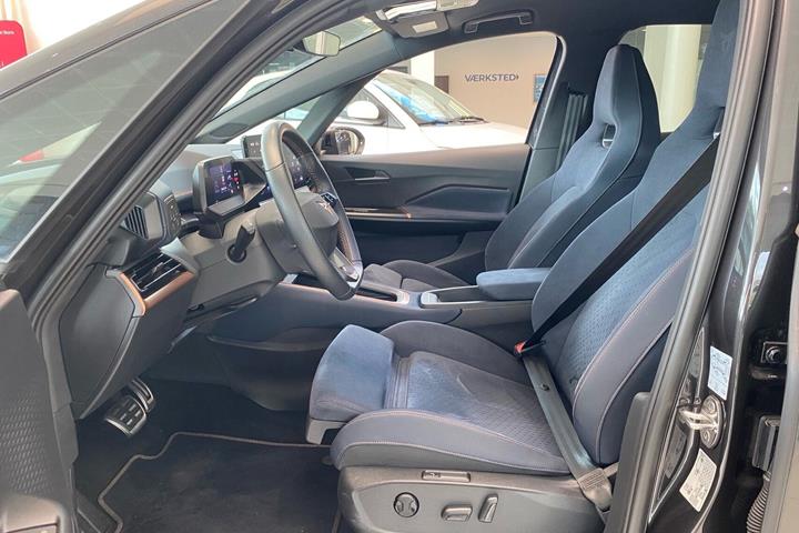 Brun Cupra Born fra 2024