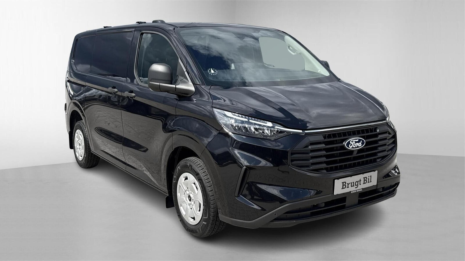 Sort Ford Transit Custom 320 L1 fra 2026