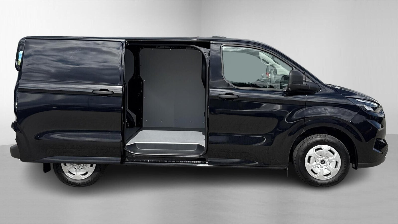 Sort Ford Transit Custom 320 L1 fra 2026