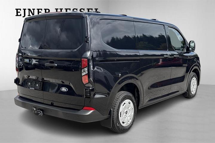 Sort Ford Transit Custom 320 L1 fra 2026