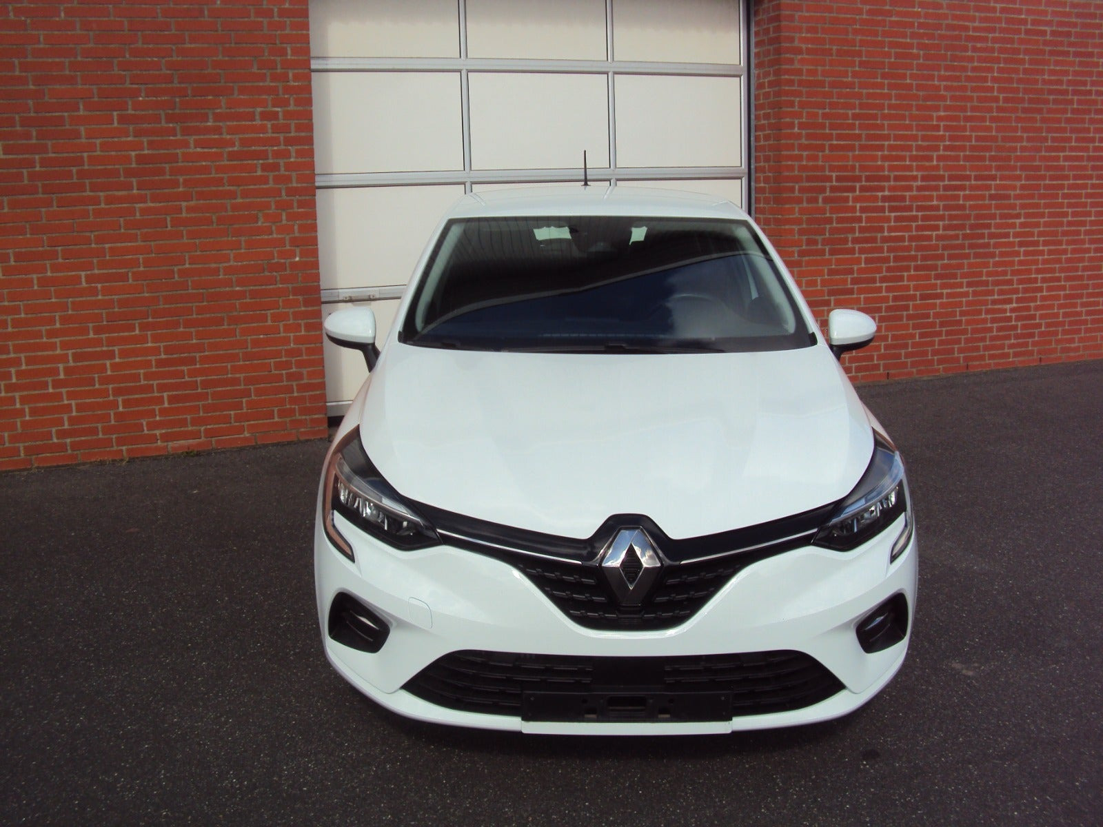 Hvid Renault Clio V fra 2022
