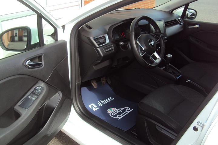 Hvid Renault Clio V fra 2022