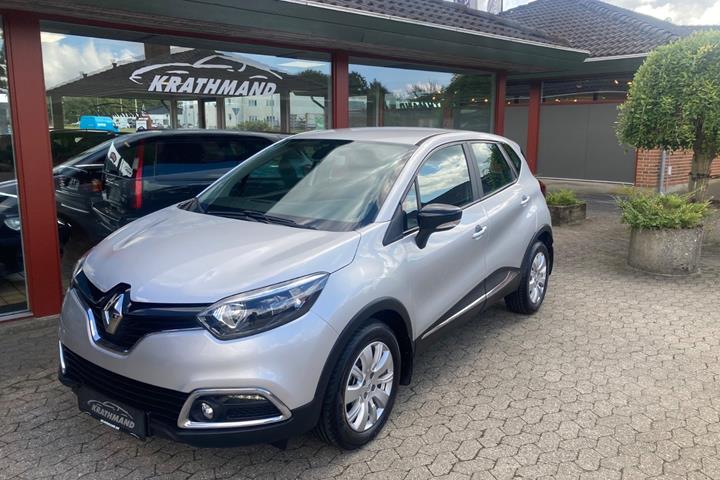 Sølv Renault Captur fra 2016