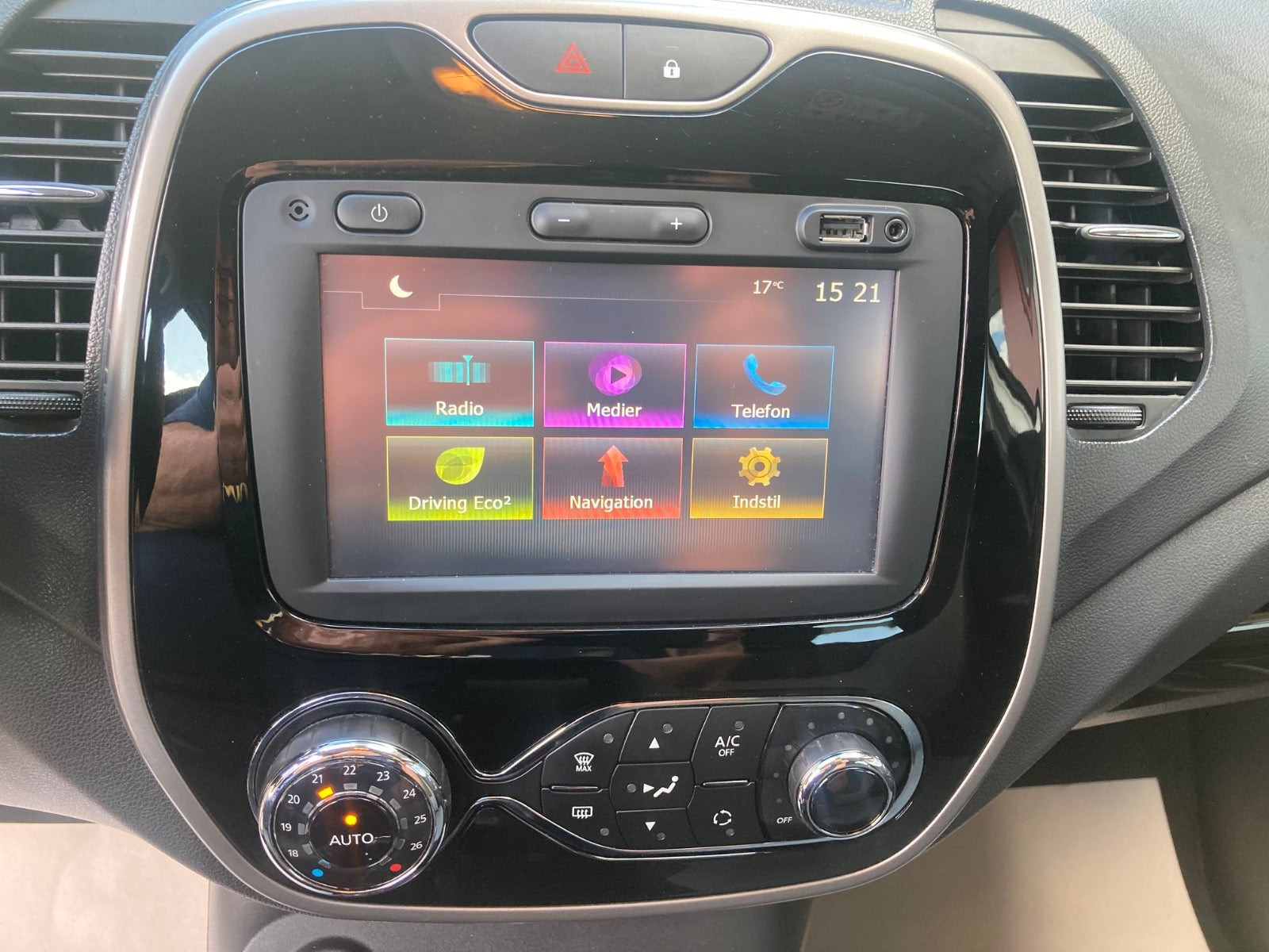 Renault Captur 0.9 TCe Manuell, 5-trinn, 90hk, 2016