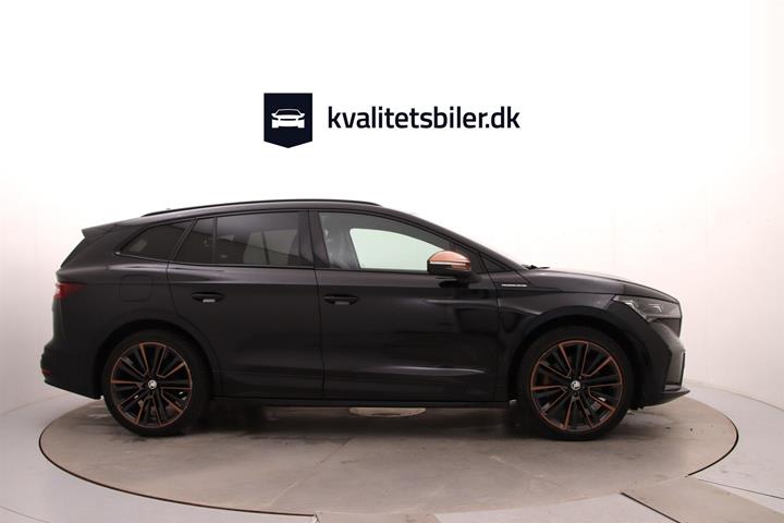 Sort Skoda Enyaq iV fra 2022