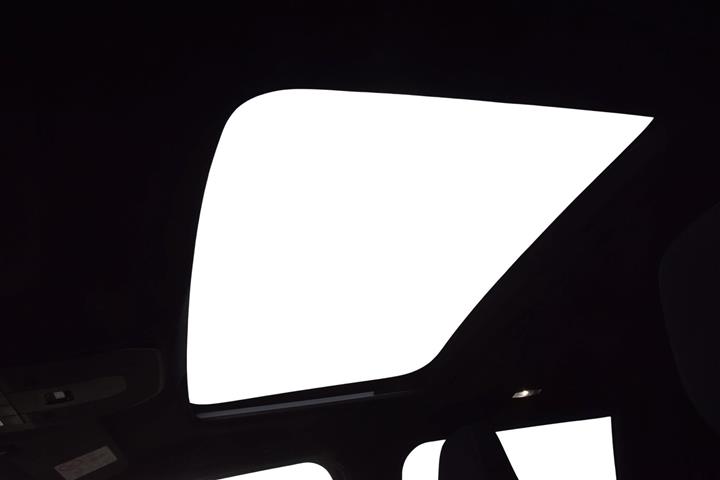 Sort Suzuki eVitara fra 2026