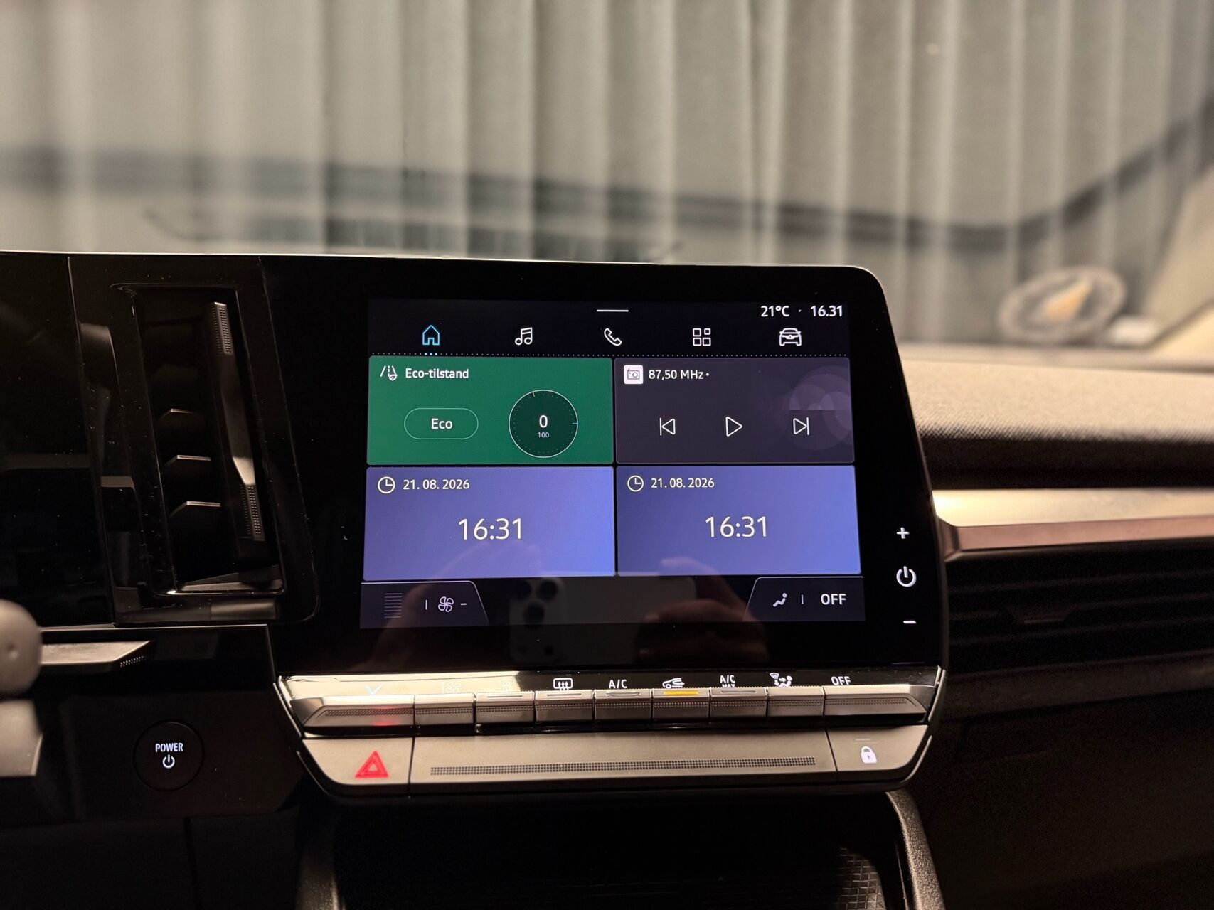 Grå Renault Mégane fra 2022