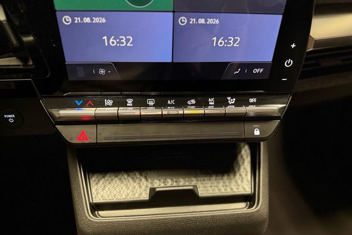 Grå Renault Mégane fra 2022