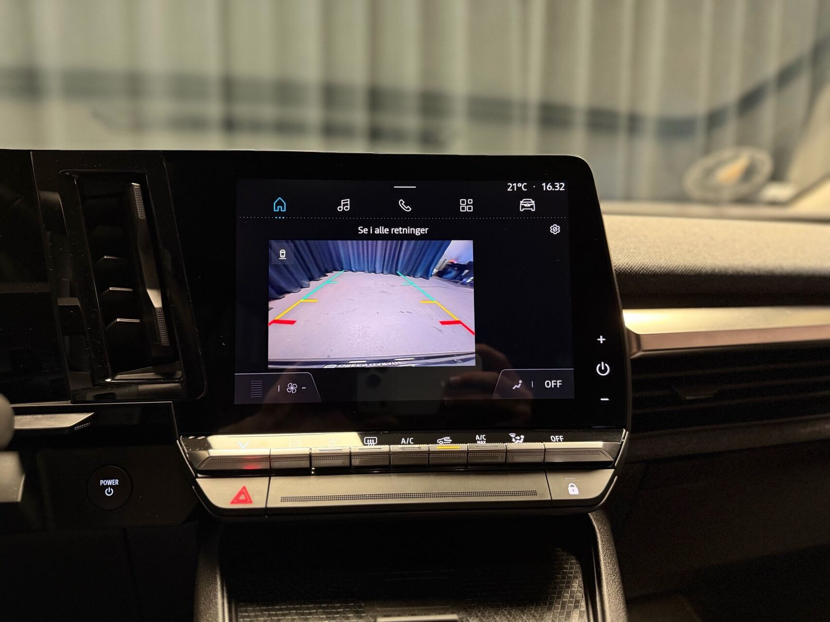 Grå Renault Mégane fra 2022