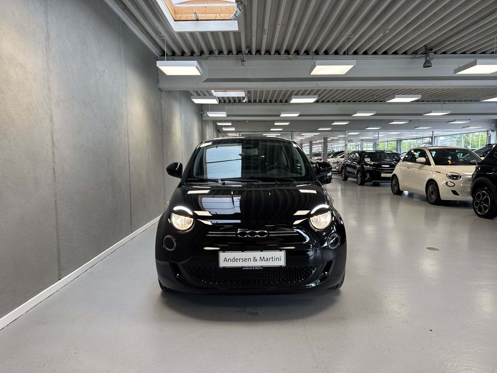 Sort Fiat 500e fra 2023