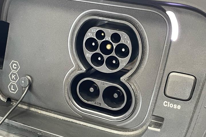 undefined Polestar 4 fra 2025