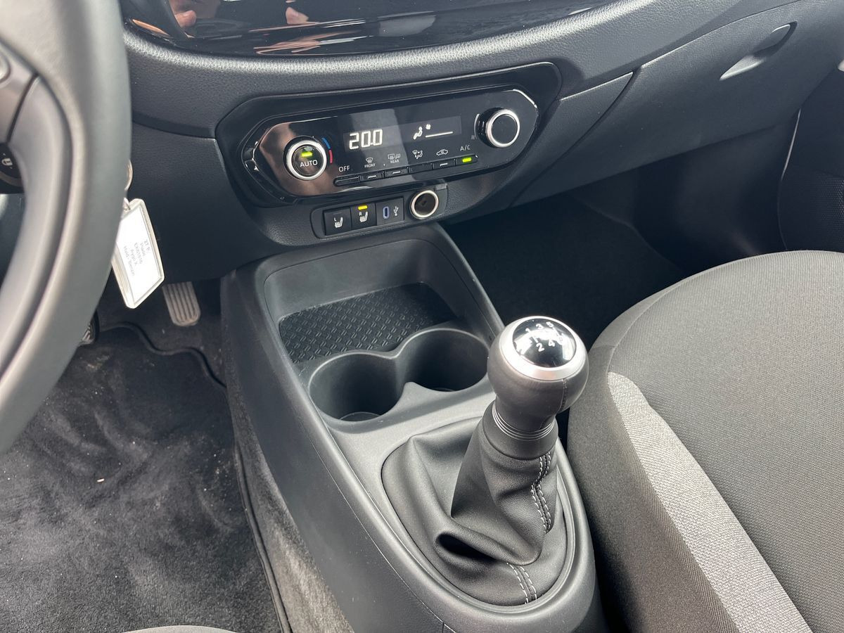 Hvid Toyota Aygo X fra 2025