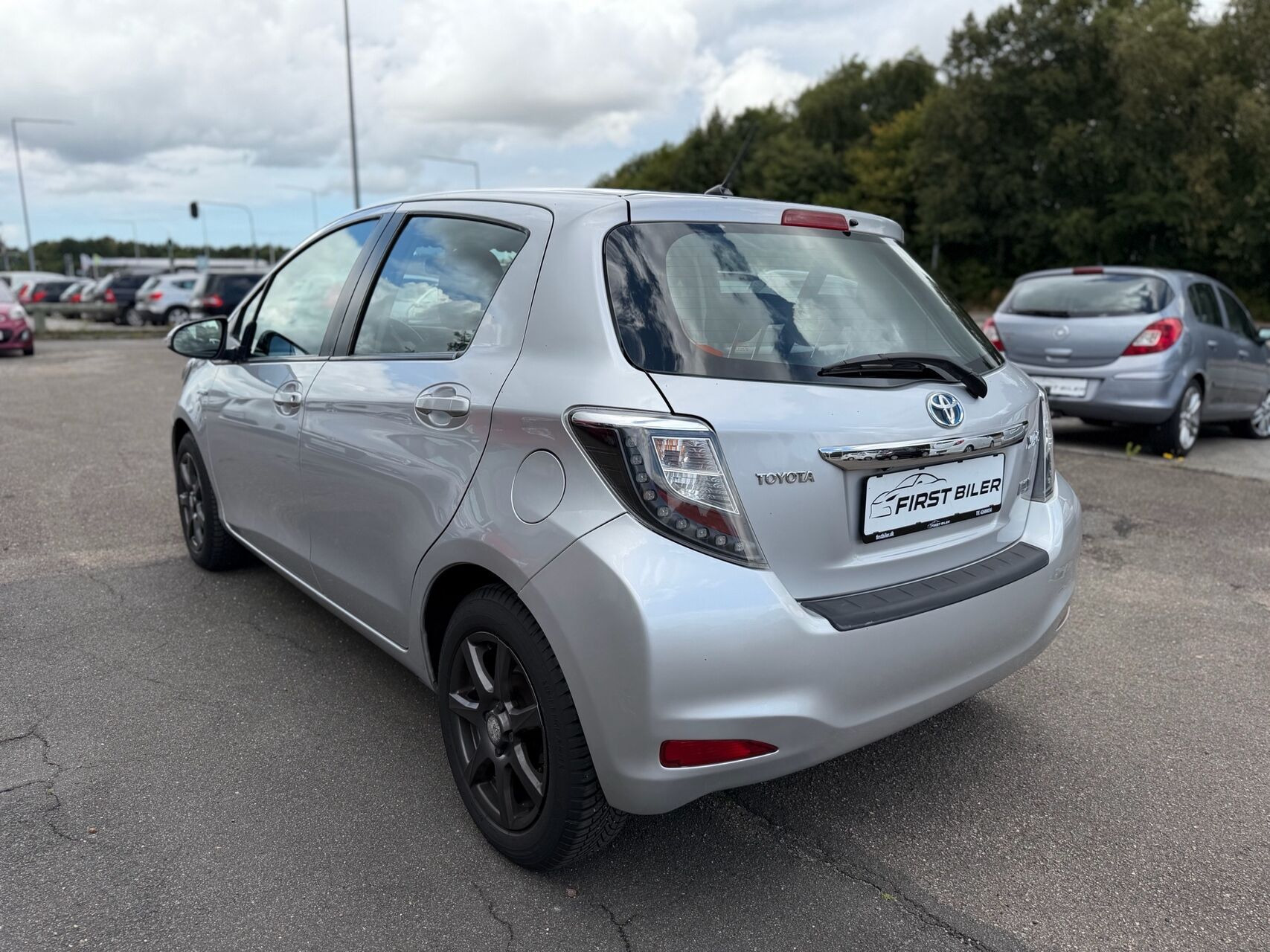 undefined Toyota Yaris fra 2013