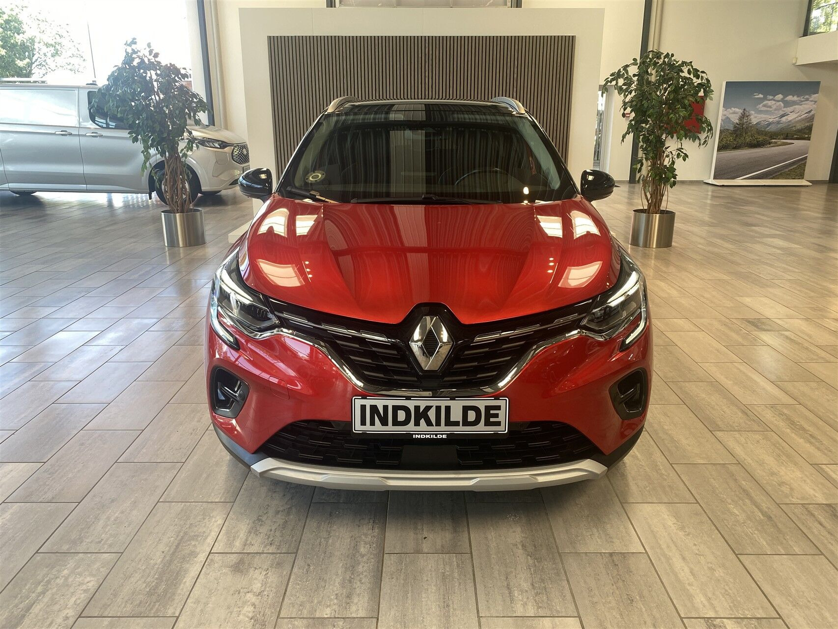 Rød Renault Captur fra 2020