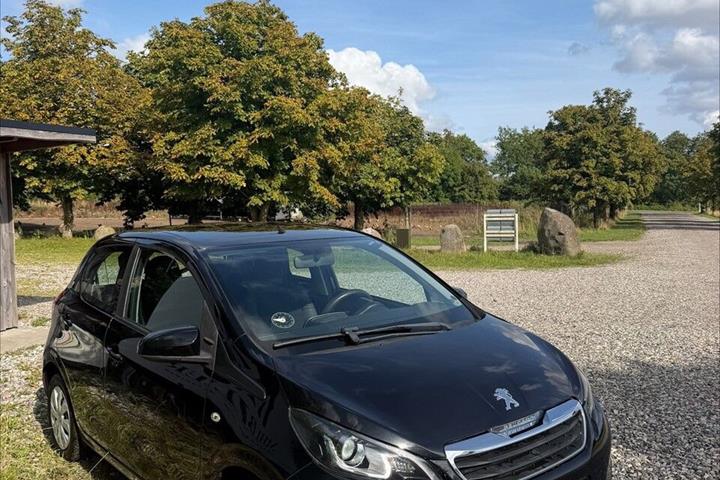 Sort Peugeot 108 fra 2017