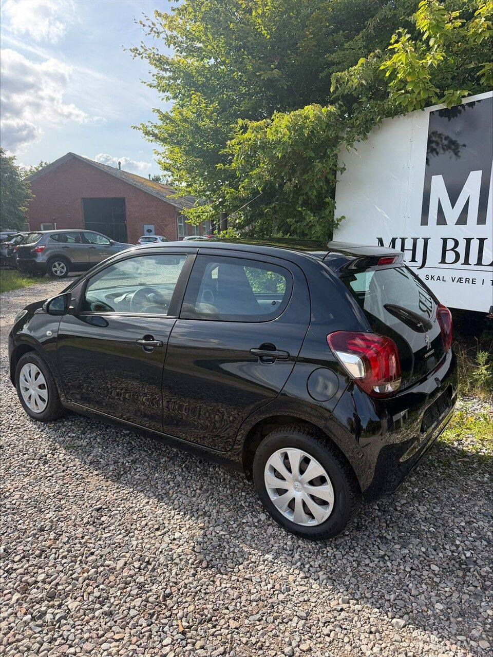 Sort Peugeot 108 fra 2017