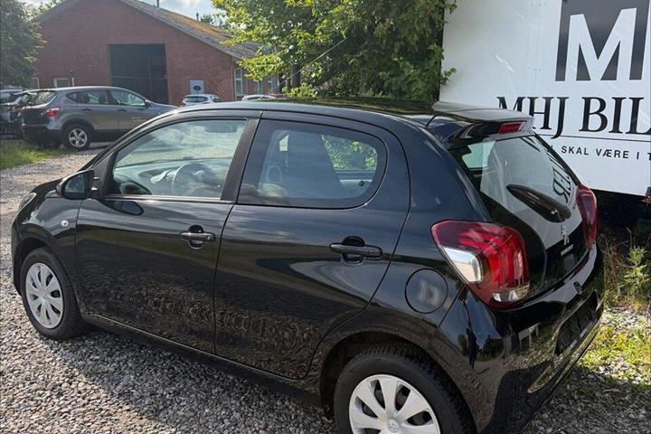 Sort Peugeot 108 fra 2017