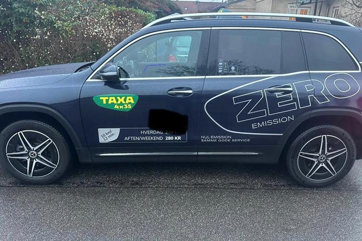 undefined Mercedes EQB 250+ fra 2023