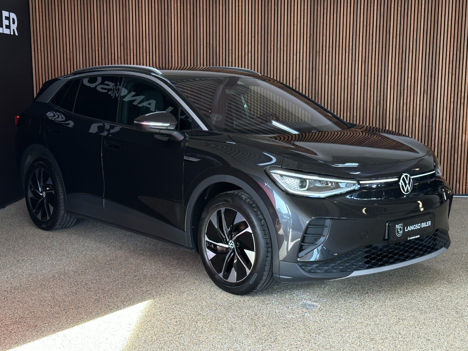 Grå VW ID.4 fra 2021