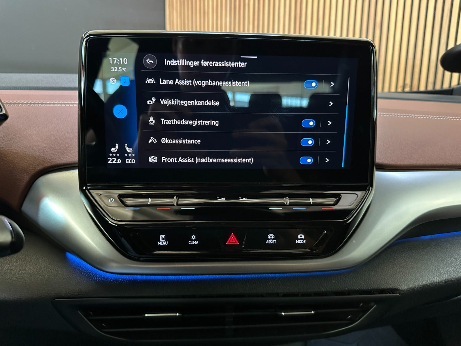 Grå VW ID.4 fra 2021