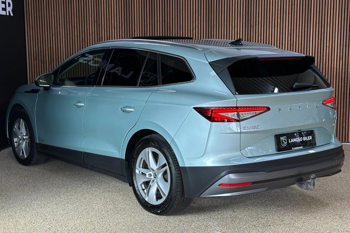 Sølv Skoda Enyaq fra 2021