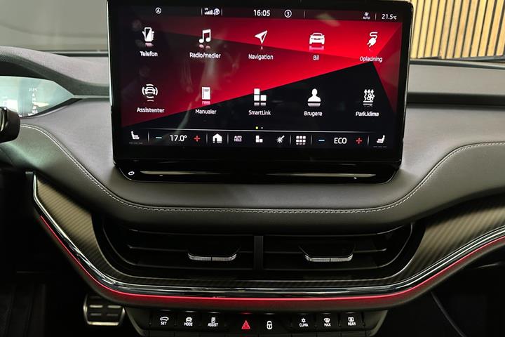 Grå Skoda Enyaq fra 2022
