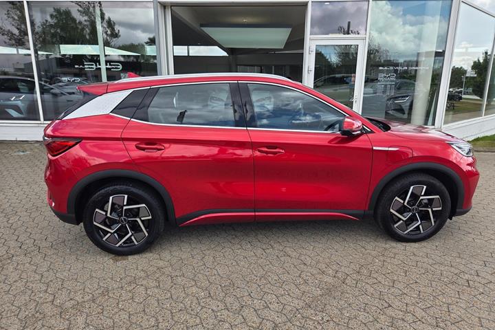 Rød BYD Atto 3 fra 2022