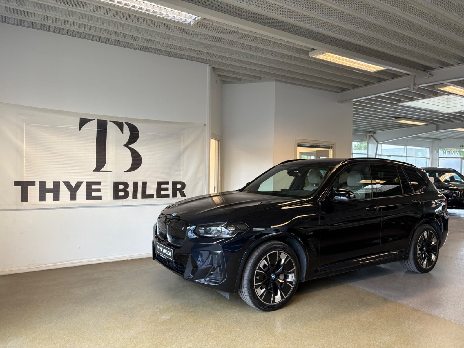 BMW iX3 Charged Plus M-Sport
